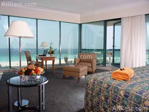 Hilton Dubai Jumeirah 10